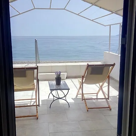 On The Beach! *